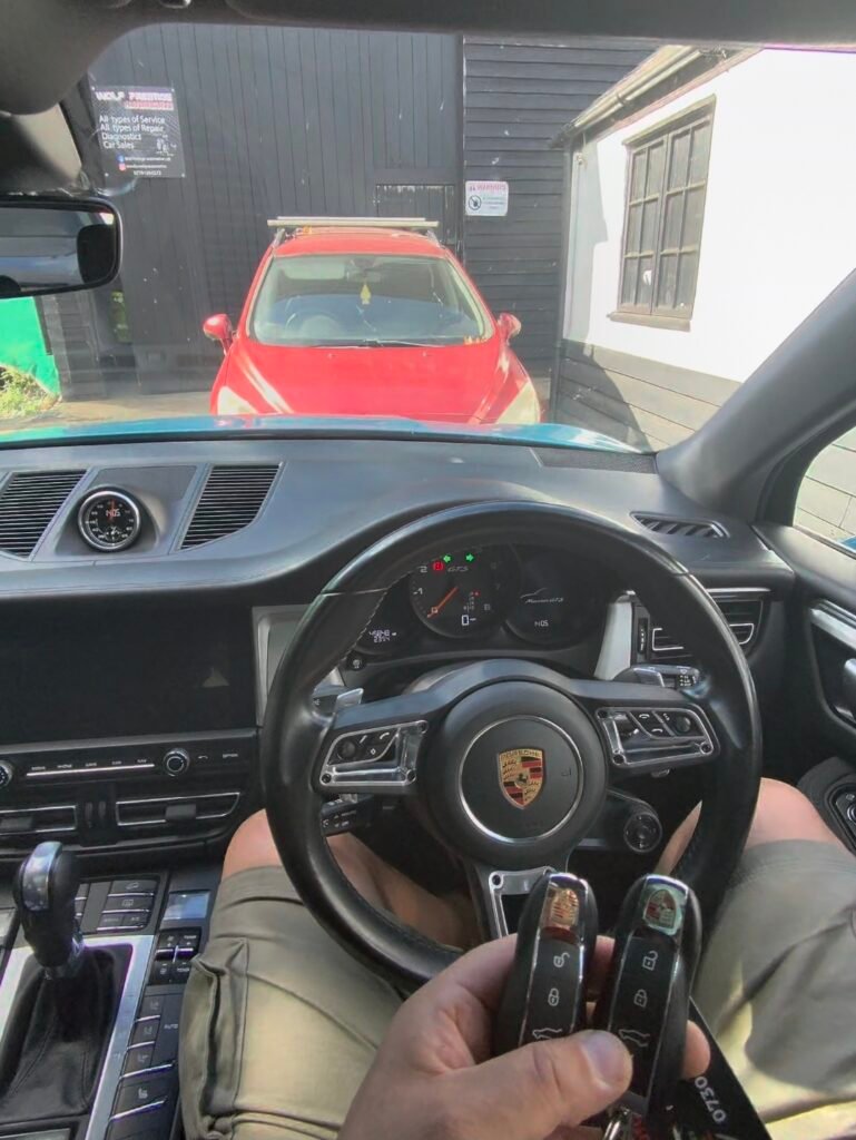 Spare key programmed for a 2021 Porsche Macan GTS